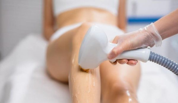 چند جلسه لیزر بدن لازم است؟ بررسی عوامل تأثیرگذار