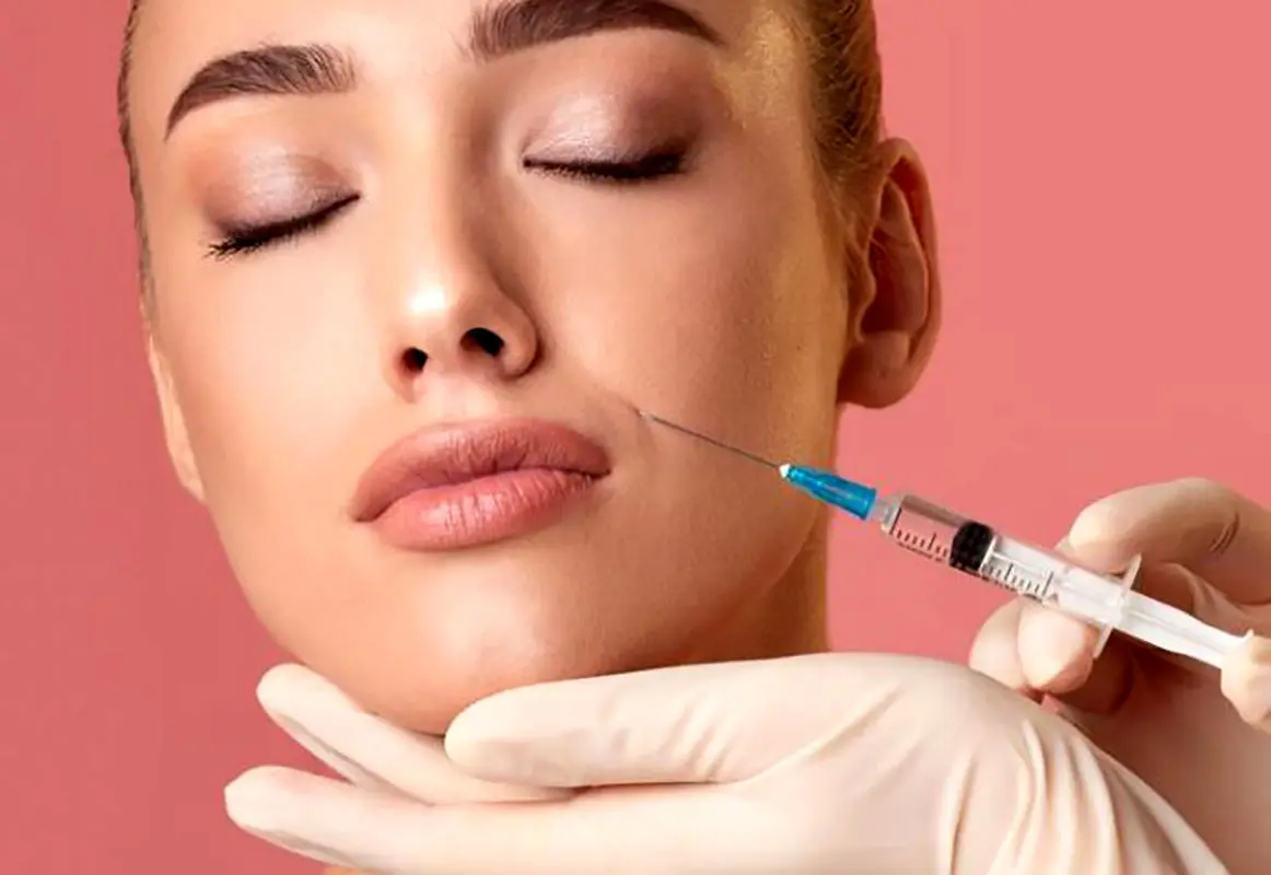 چگونه بهترین پزشک برای تزریق فیلر را انتخاب کنیم؟